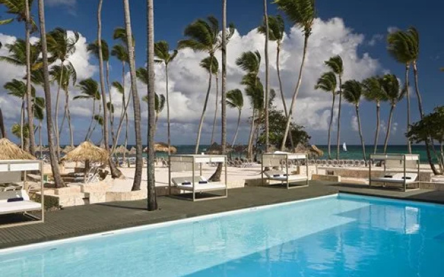 MVC at Meliá Caribe Beach, Punta Cana, Dominican Republic