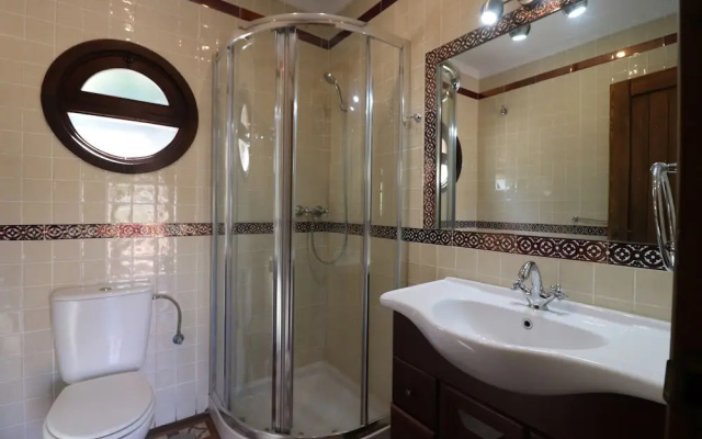 1071 Villa la Molineta