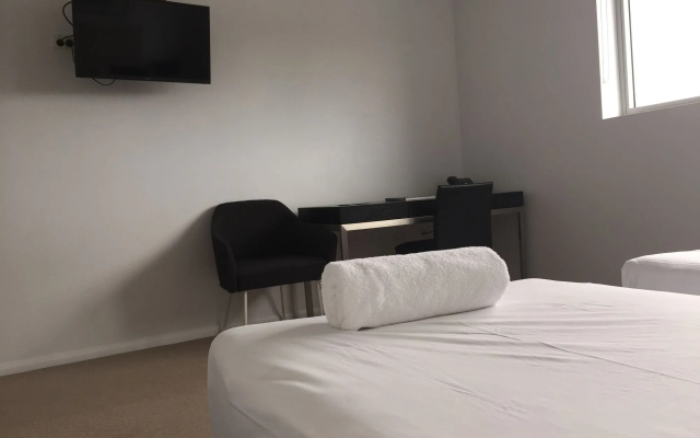 Allure Hotel & Apartments