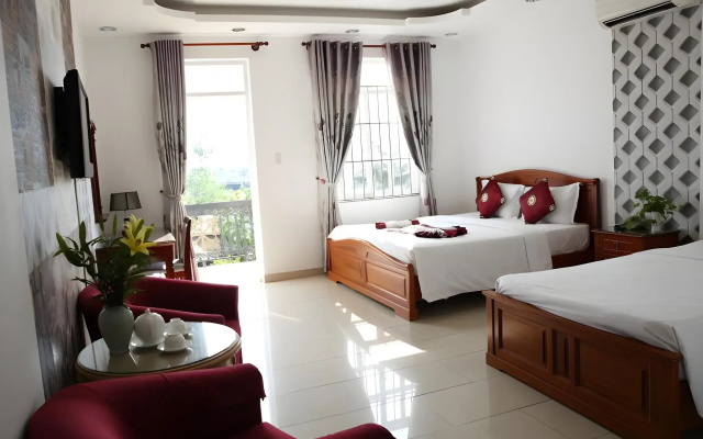 Pearl Service Apartment