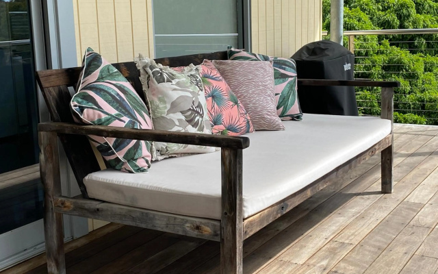 Moriarty Studio - perfect couples retreat
