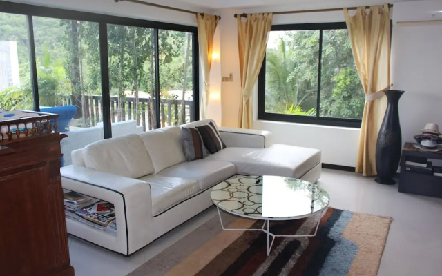 Luxurious House With sea View - 2 Swimming Pools