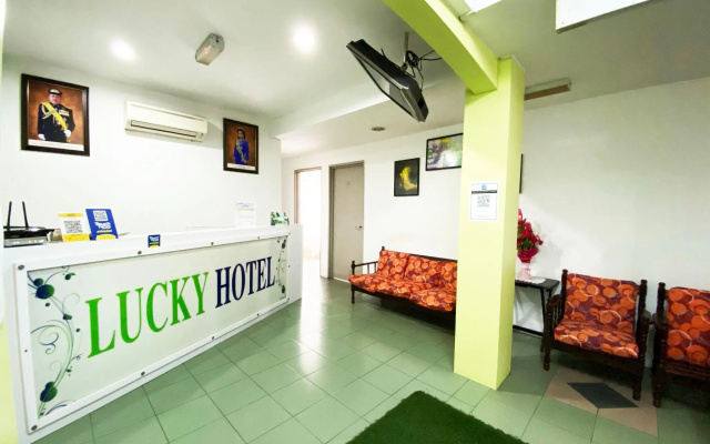 Lucky Hotel