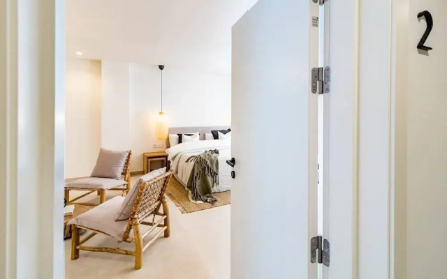 A2- Seaclub Suites by Roomservices