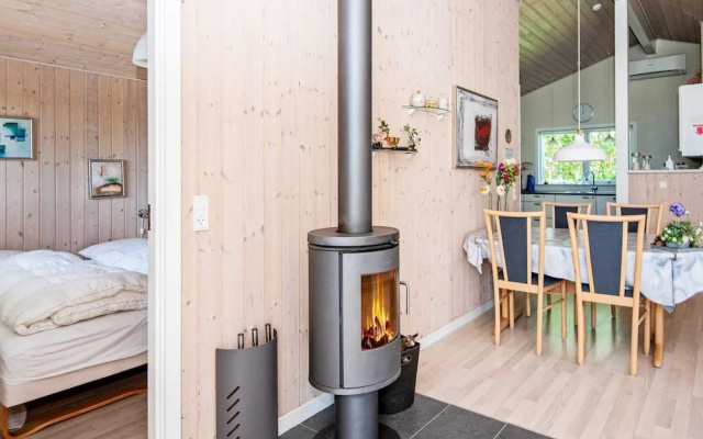 6 Person Holiday Home in Tarm
