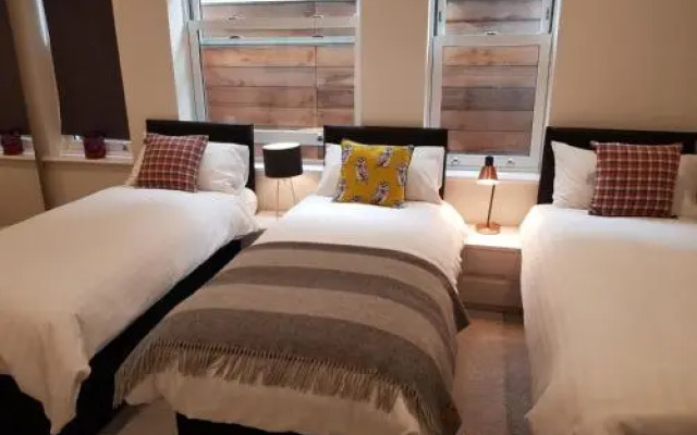 Stunning Ealing Apartment