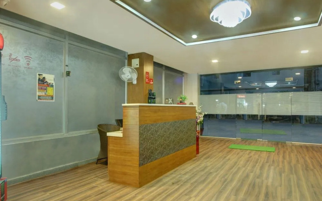 OYO 9946 CKB Apartment