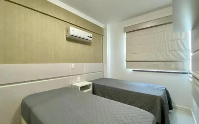 Apartamento para 5 pessoas na Praia de 4 ilhas.