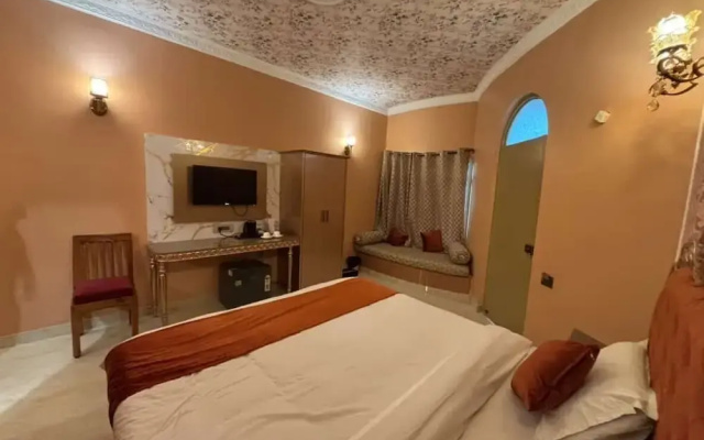Ray Of Maya Retreat and Resorts
