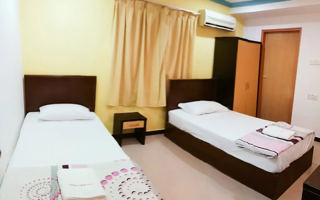 Twin Star Hotel
