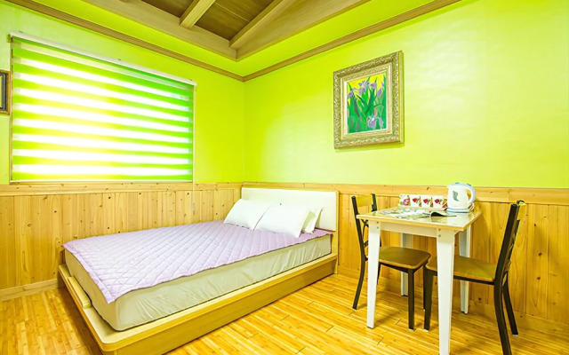 Suncheon Bay Pine Scent Pension