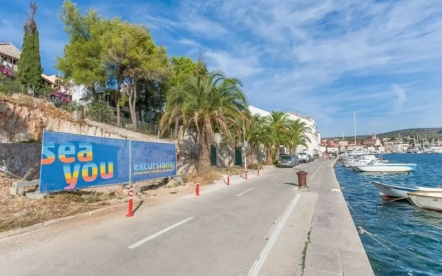 Mari - Great Location 30m From the sea - A1 Donji