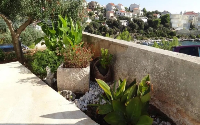 Apartments Branka - 30m from beach