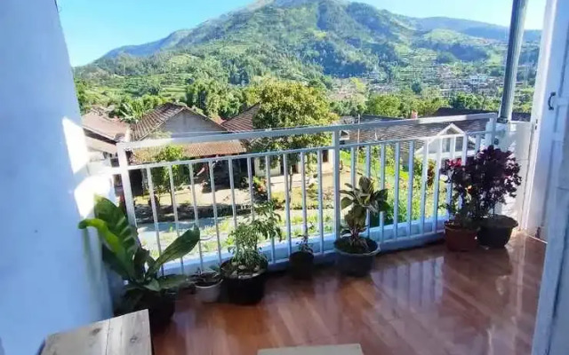 Twin Volcanoes Homestay