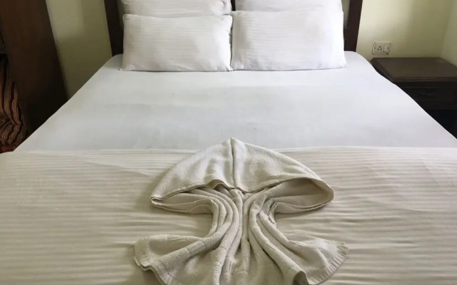 Hotel Parth Inn