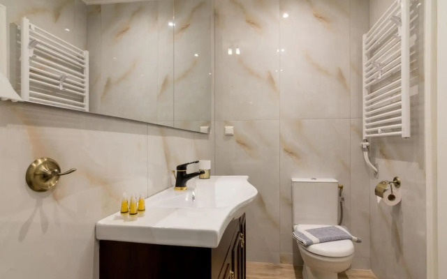 Minimal 2 bedroom apt near the Athens Concert Hall
