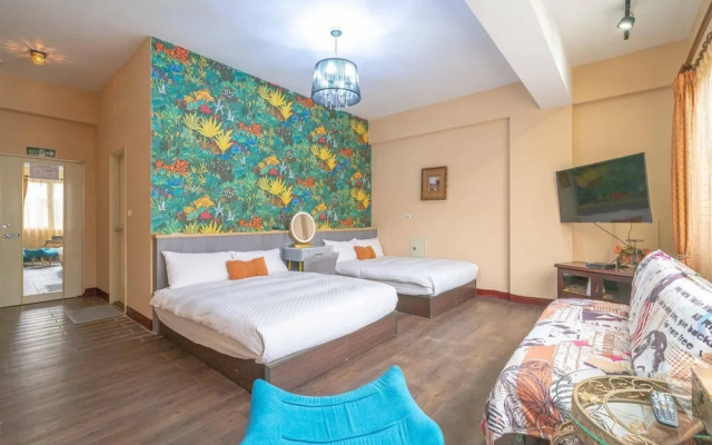 Sunny B&B