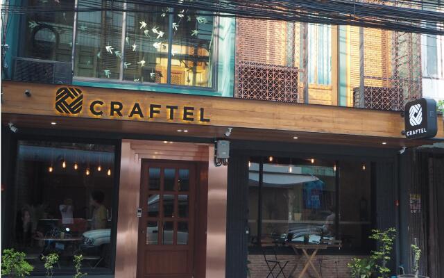Craftel Bangkok Hostel Бангкок вид на фасад