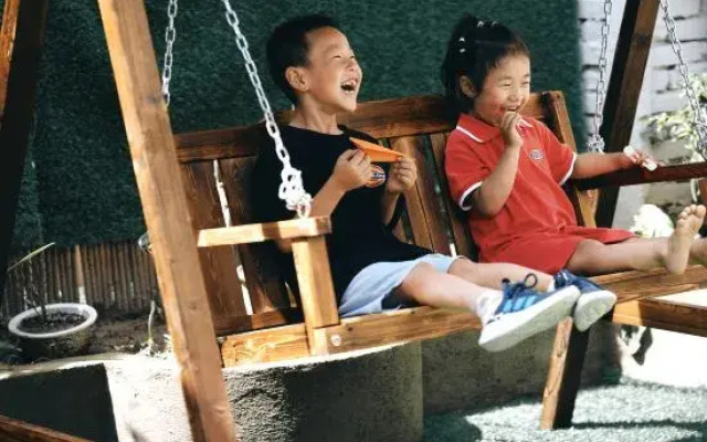 Family Courtyard Homestay