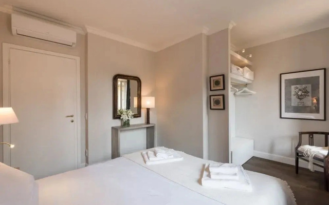 Suite & View