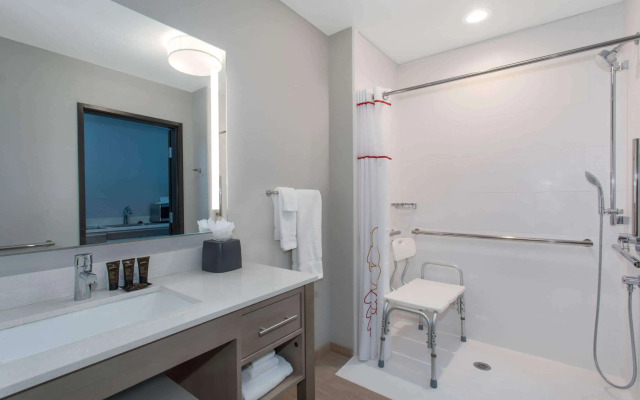 Hawthorn Extended Stay by Wyndham Loveland