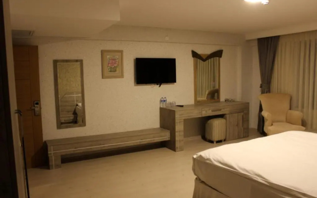 Tavşanlı Otel Kütahya