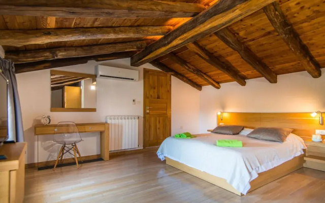 Stunning Villa in Kringa With Swimming Pool