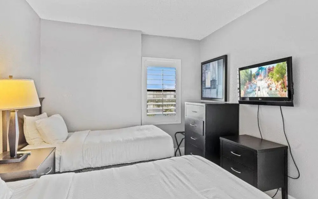 Enclave Swanky