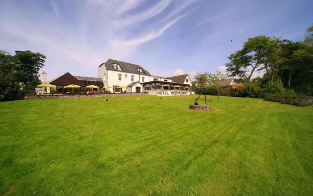 The Lochnell Arms Hotel