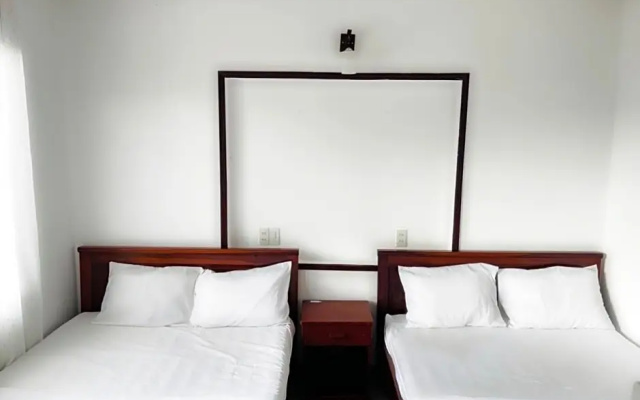 Hotel 09 Ba Trieu