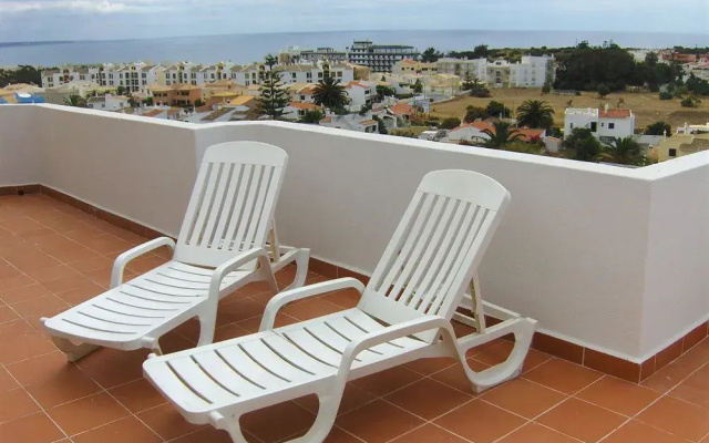 A02 - Pool at the City Gate Apartment