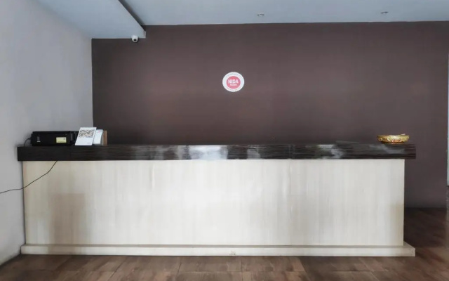 OYO 90104 Lanata Hotel