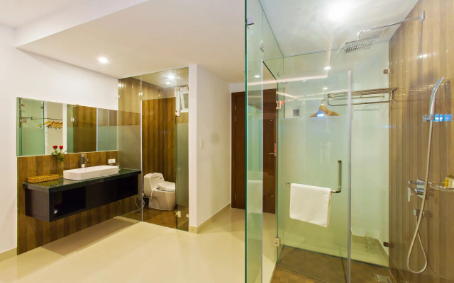 Riverside White House Boutique Hotel