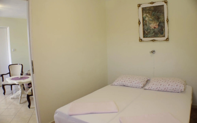 Marin - A1(2+2) in Biograd