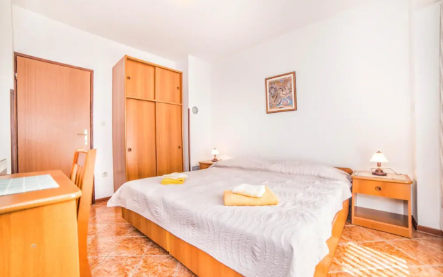 Apartments Banko 7