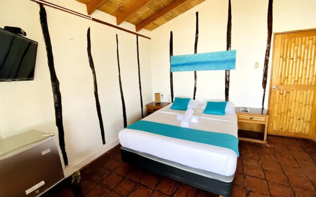 E Refugio de Vichayito