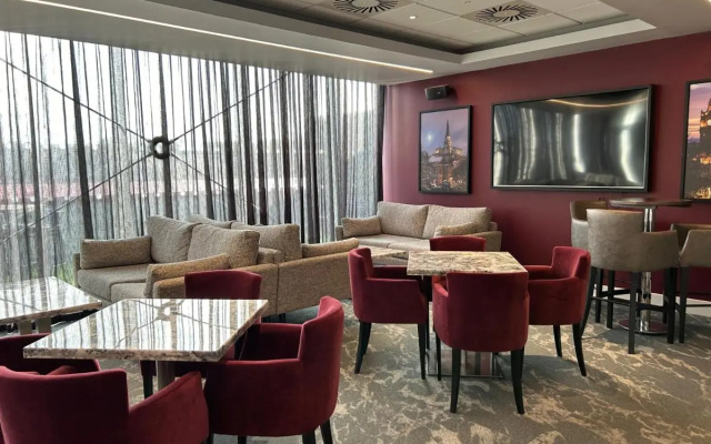Tynecastle Park Hotel