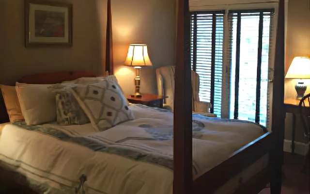 The Henry Clay Inn
