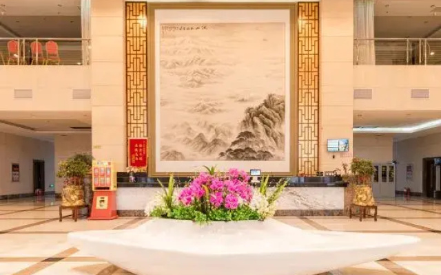 Ripple Hotel (Weihai Wendeng Bus Station)