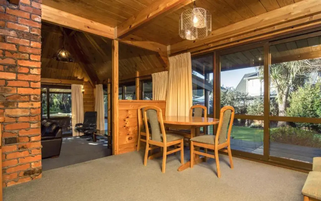 Mulberry House