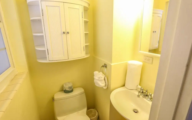 121 Egret Beach House