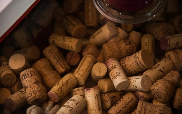 Vino Suite