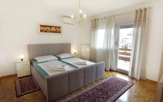 Bright Apartment in Umag