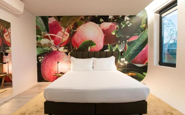Grapple Hotel