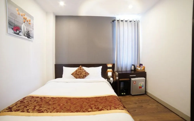 Gold Time Hotel