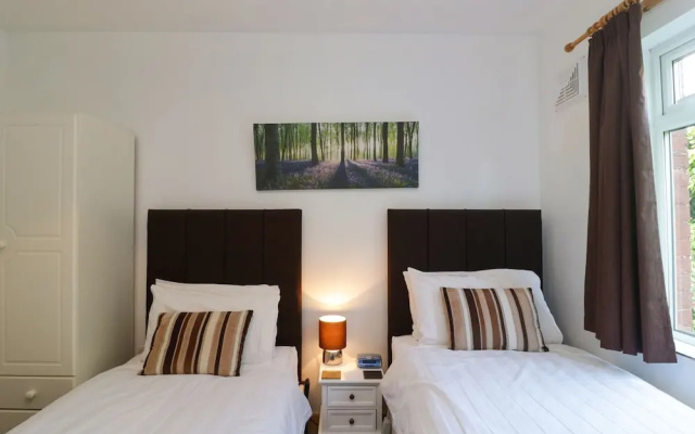 2 Hill View Bungalow