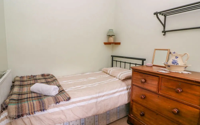 Cilgerran Cottage