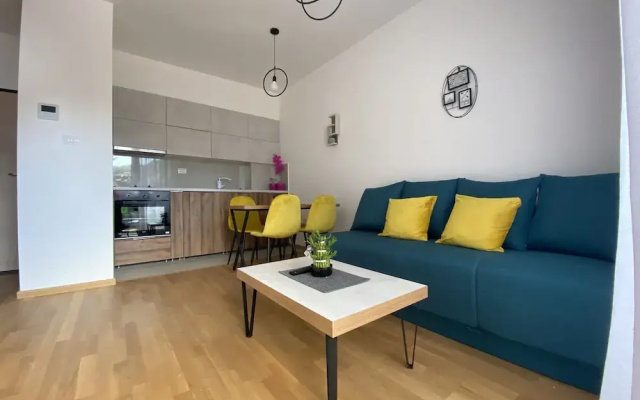 One bedroom apartment SUNRISE