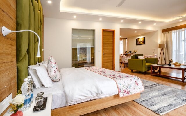 Anand Vardhan Resorts