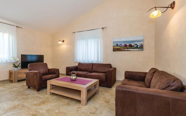 Nice Home in Turcic With Wifi and 4 Bedrooms